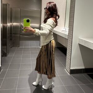 Meet your Posher, Angel